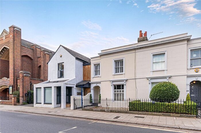 4 Bedroom Semi Detached House To Rent In The Green, Twickenham, TW2