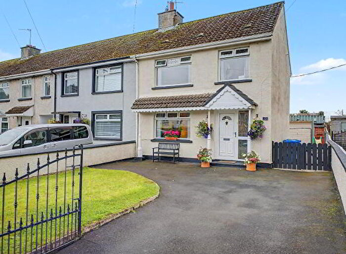 3 Bedroom End Of Terrace House For Sale In The Woodlands, Derry / Londonderry, BT48