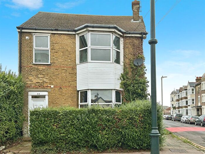1 Bedroom Flat To Rent In Sea Street, Herne Bay, CT6