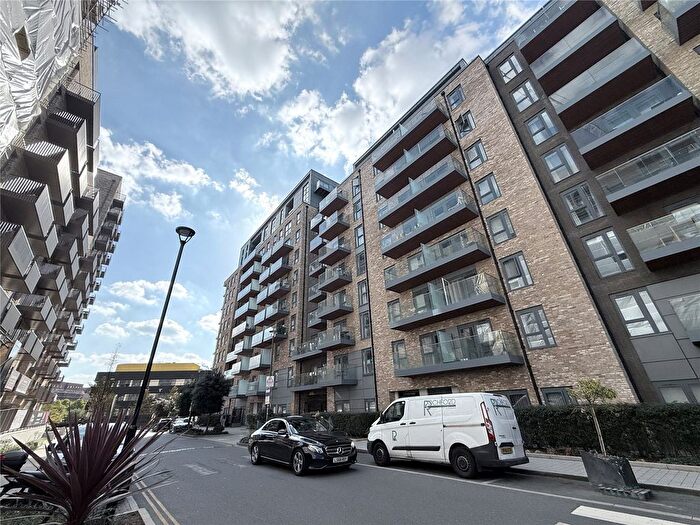 2 Bedroom Flat To Rent In Cornelia House, , Caversham Road, Colindale, London, NW9