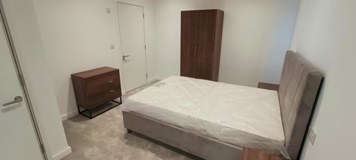 1 Bedroom Flat To Rent In Queen Street, Salford, M3