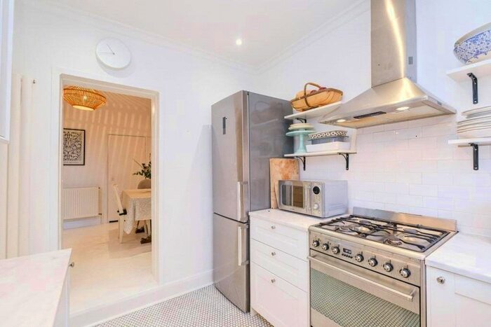 2 Bedroom Terraced House To Rent In Lakehall Road, Thornton Heath, CR7