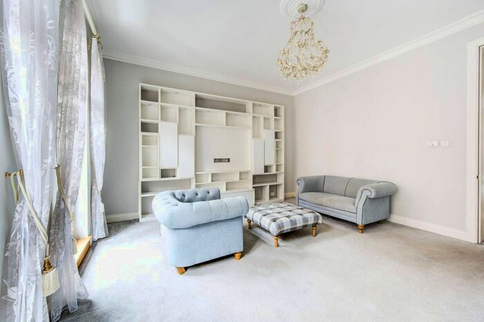 2 Bedroom Flat To Rent In Wetherby Mansions, Earls Court, London, SW5