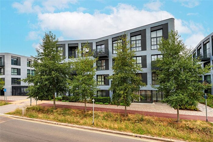 2 Bedroom Flat For Sale In Turing Way, Cambridge, Cambridgeshire, CB3