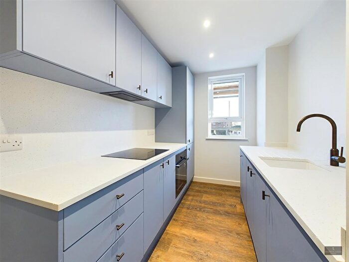 1 Bedroom Flat To Rent In Flat Concord House, Exeter, EX1