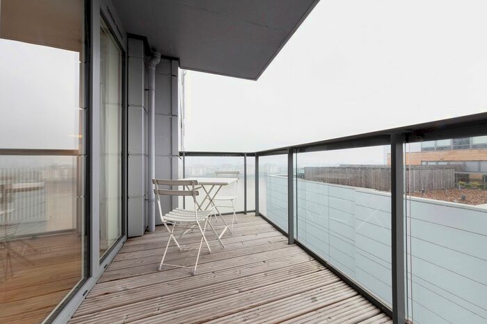 2 Bedroom Flat To Rent In Admirals Tower, Dowells Street, Greenwich, London, SE10