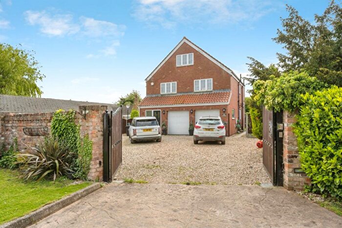 5 Bedroom Detached House For Sale In The Laurels, Thorpe In Balne, Doncaster, DN6