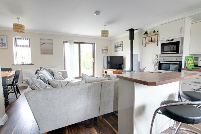 2 Bedroom Detached Bungalow For Sale In Orchard Close, Mablethorpe, LN12