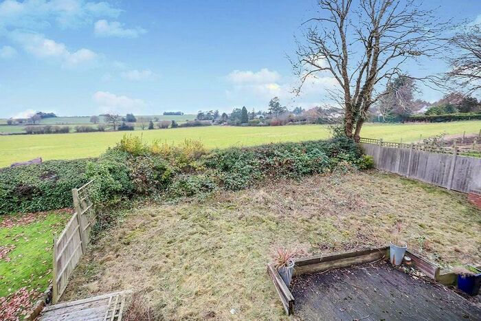 5 Bedroom Detached House For Sale In The Water Gardens, Wolverhampton, West Midlands, WV4