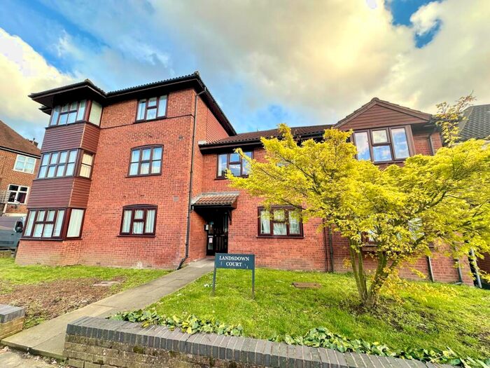 1 Bedroom Apartment To Rent In Lansdown Court, Rundell Crescent, London, NW4
