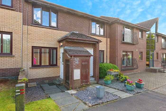 2 Bedroom Flat For Sale In Printers Land, Clarkston, Glasgow, G76