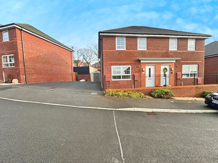 3 Bedroom Semi Detached House For Sale In Ffordd Moriah, Loughor, Swansea, SA4