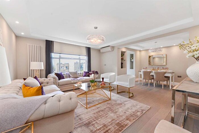 3 Bedroom Flat To Rent In St John's Wood Park, St John's Wood, NW8