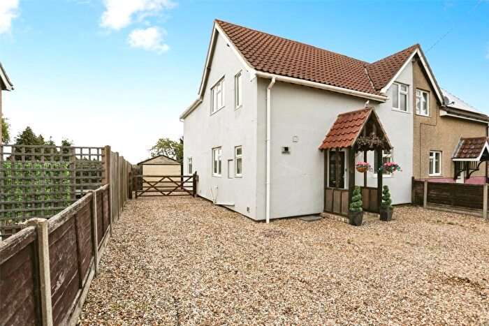 4 Bedroom Semi-Detached House For Sale In Gracechurch Street, Stowmarket, Suffolk, IP14