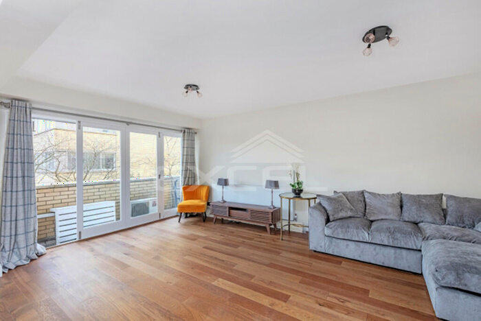2 Bedroom Apartment To Rent In St Johns Wood Road, St Johns Wood, London, NW8