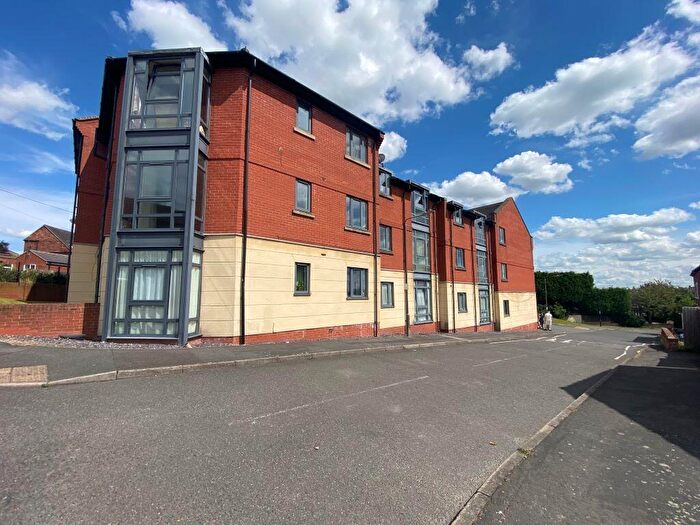 2 Bedroom Apartment To Rent In Paulfield Court, Meadow Lane, Swadlincote, Derbyshire, DE11