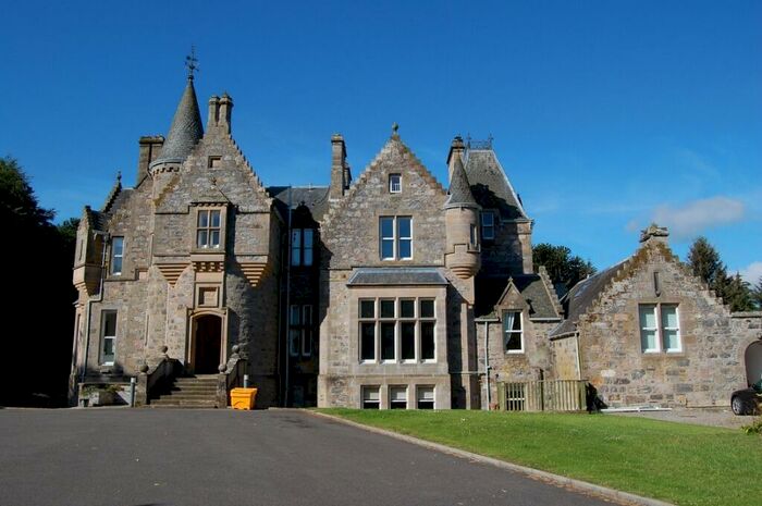 2 Bedroom Flat To Rent In Lentran House, Lentran, Inverness, IV3