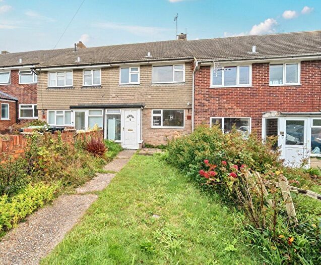 3 Bedroom Terraced House For Sale In Hillmead Gardens, Havant, Hampshire, PO9