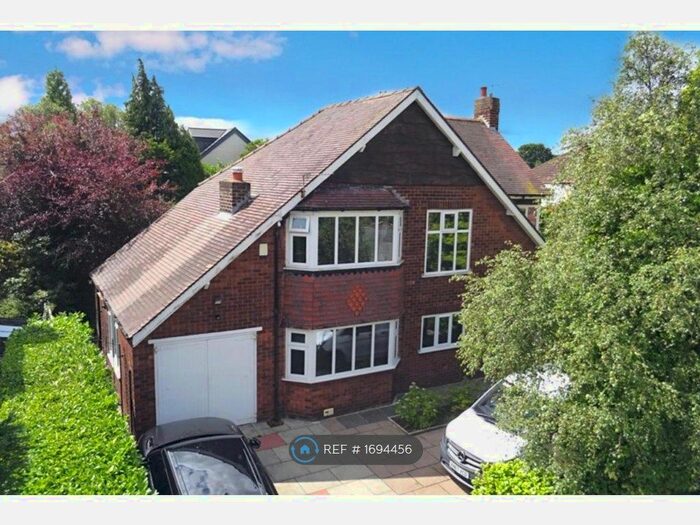 5 Bedroom Detached House To Rent In Torkington Road, Gatley, Cheadle, SK8