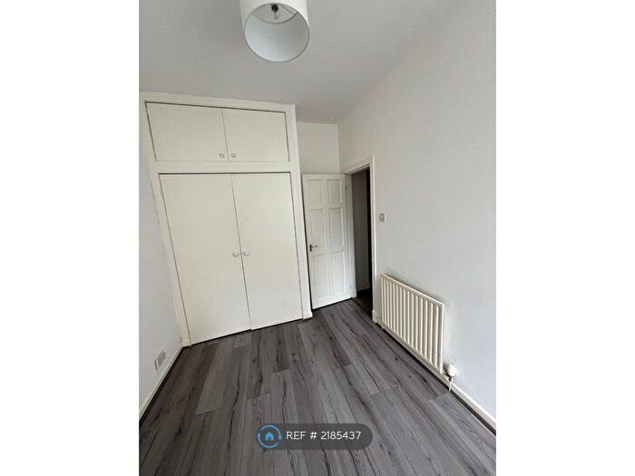 2 Bedroom Flat To Rent In Victoria Road, Aberdeen, AB11