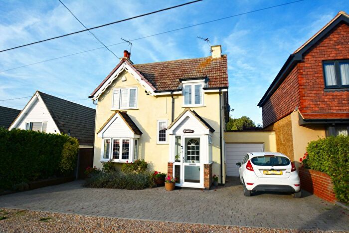4 Bedroom Detached House For Sale In Augustine Road, Sheerness, ME12