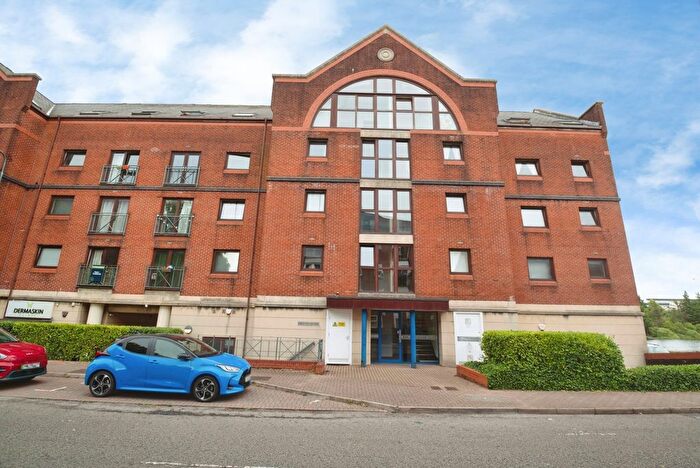 2 Bedroom Flat For Sale In Earl Cunningham, Schooner Way, Cardiff, CF10