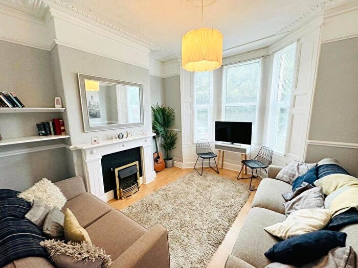 5 Bedroom Terraced House To Rent In Gordon Terrace, Garth Road, Bangor, Gwynedd, LL57