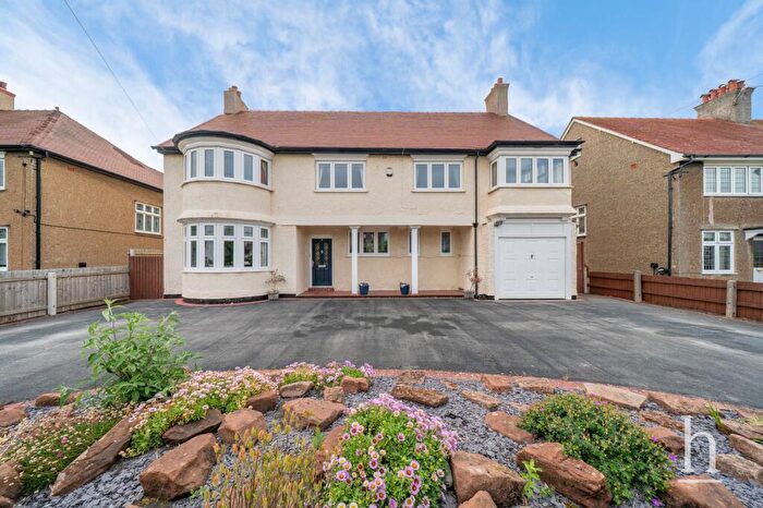 4 Bedroom Detached House For Sale In Forest Road, Meols, CH47