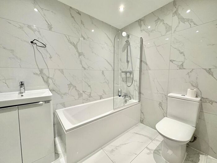 2 Bedroom Apartment To Rent In Wote Street, Basingstoke, RG21