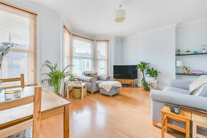 2 Bedroom Flat To Rent In Burrows Road, London, NW10