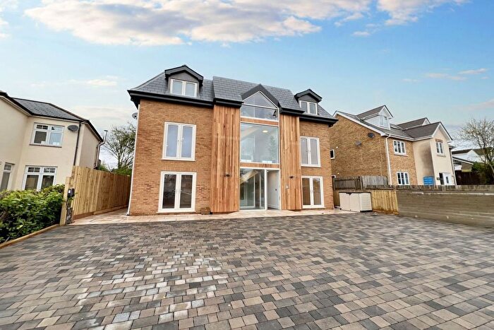 1 Bedroom Flat To Rent In Tregarn Road, Langstone, Newport, NP18