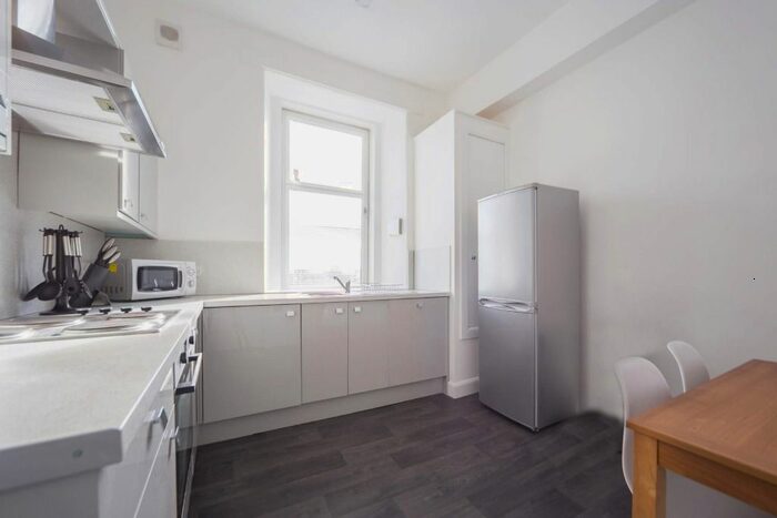 2 Bedroom Flat To Rent In Dudhope Street, City Centre, Dundee, DD1