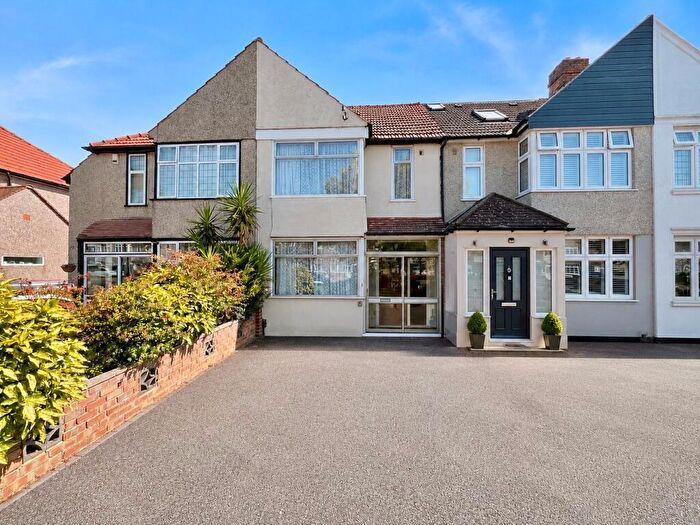 3 Bedroom Terraced House For Sale In Wellington Avenue, Sidcup, DA15