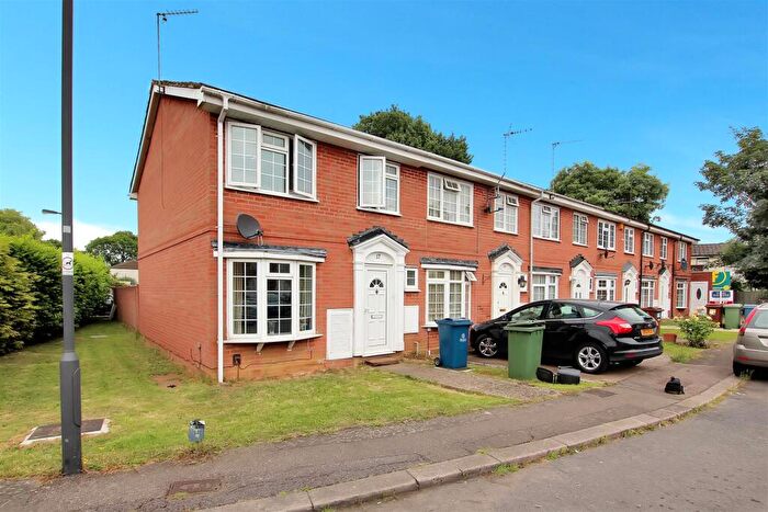 3 Bedroom End Of Terrace House To Rent In Harrow, HA2