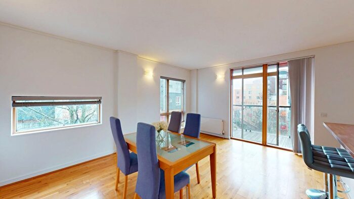 1 Bedroom Flat For Sale In Renaissance Walk, London, SE10