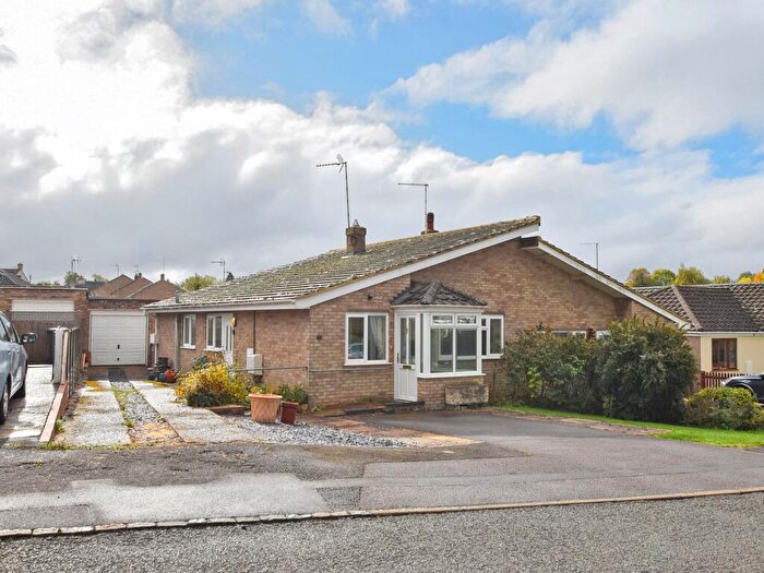 2 Bedroom Semi-Detached Bungalow For Sale In Graham Hill, Silverstone, NN12