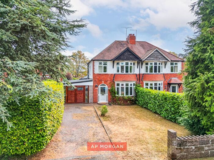 3 Bedroom Semi-detached House For Sale In Feckenham Road, Headless Cross, Redditch, Worcestershire, B97