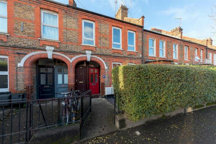 2 Bedroom Maisonette To Rent In Mersey Road, London, E17
