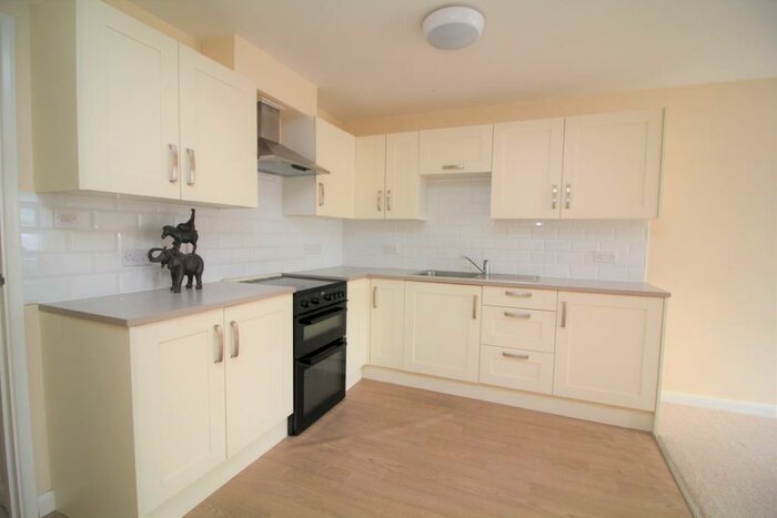 2 Bedroom Flat To Rent In Ramsgate, CT11