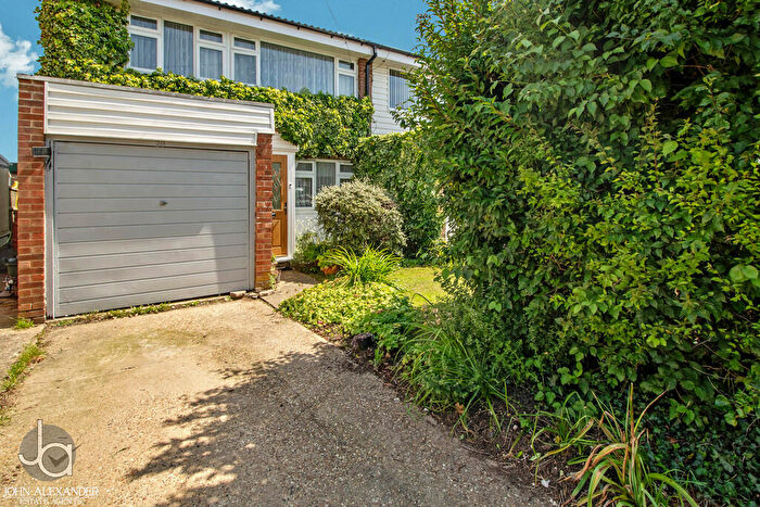 3 Bedroom End Of Terrace House For Sale In Abraham Drive, Silver End, CM8