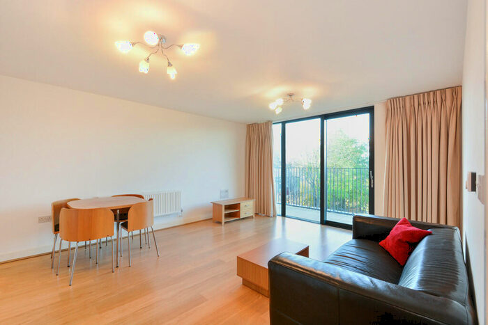 1 Bedroom Apartment To Rent In Fairmont House, Maple Quays, SE16