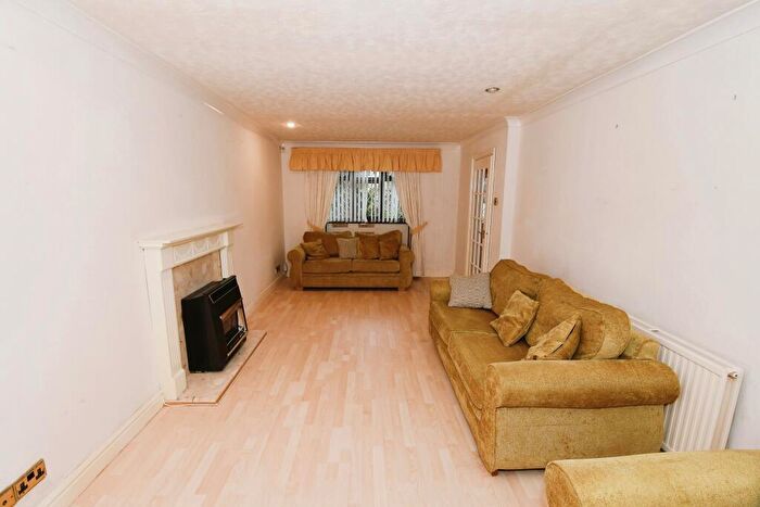 4 Bedroom Detached House For Sale In Blyton Grove, Lincoln, Lincolnshire, LN6