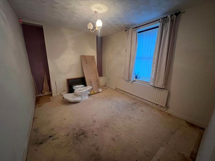 4 Bedroom Detached House For Sale In Brook Street Blaenrhondda - Treorchy, CF42