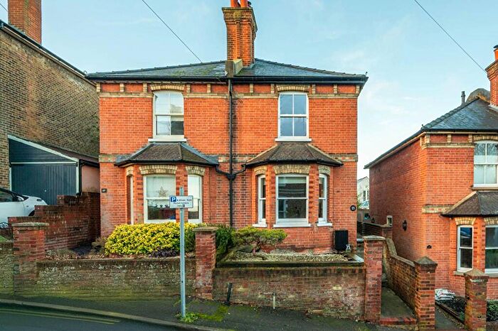 2 Bedroom Semi-Detached House For Sale In Cheselden Road, Guildford, GU1