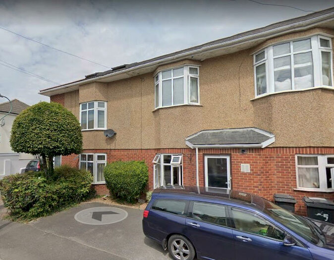 2 Bedroom Flat To Rent In Boscombe Grove Road, BH1