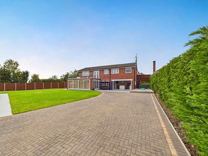 3 Bedroom Detached House For Sale In Melbourne Drive, Melton Mowbray, LE13