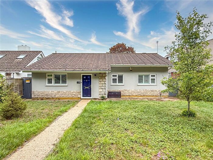 4 Bedroom Bungalow For Sale In Stony Lane, Burton, Christchurch, Dorset, BH23