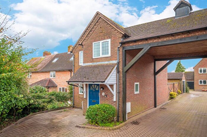 2 Bedroom House To Rent In St Chads Mews, Old Warwick Road, Solihull, B94