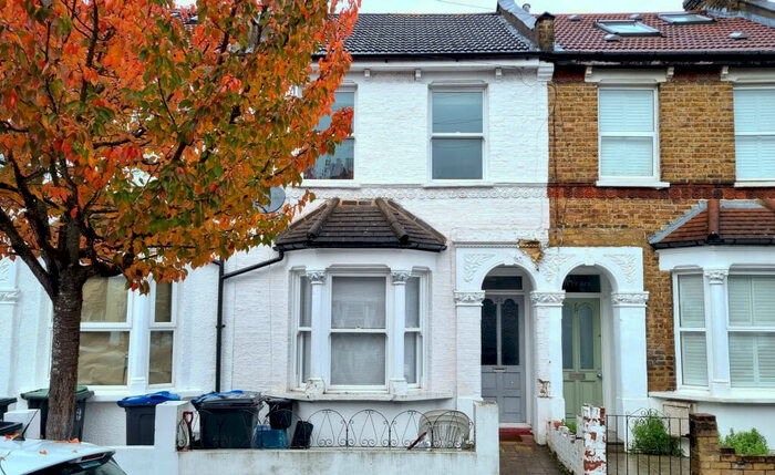 2 Bedroom Terraced House To Rent In Watcombe Road, London, SE25