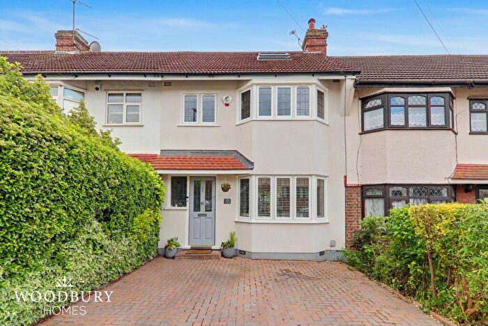 4 Bedroom Terraced House For Sale In Habgood Road, Loughton, IG10